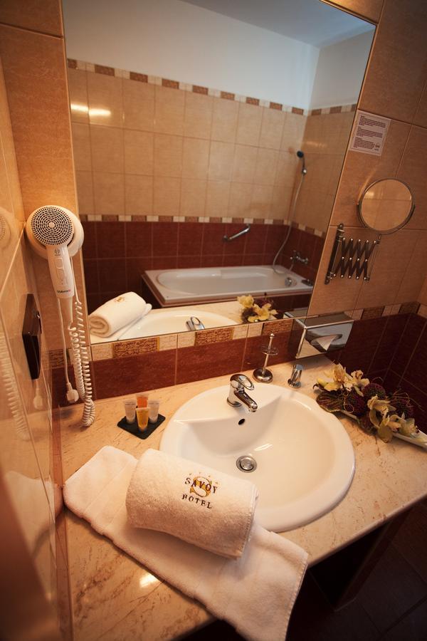 Hotel Savoy Ческе-Будеёвице Экстерьер фото